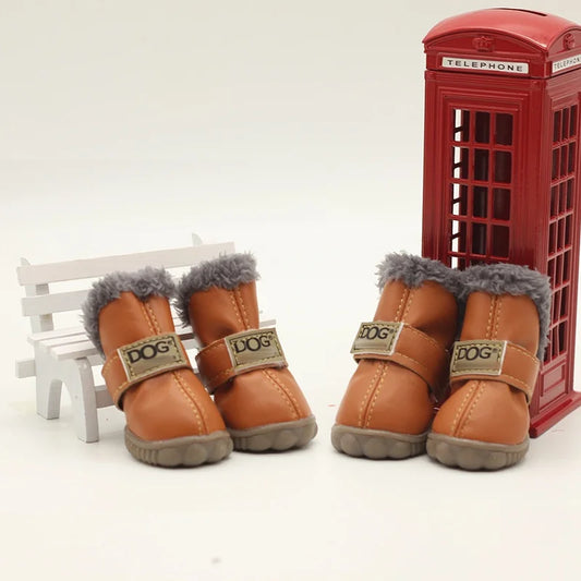 "PAW"GG Boots
